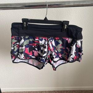 Lululemon Speed Up Low-Rise Lined Short 2.5”